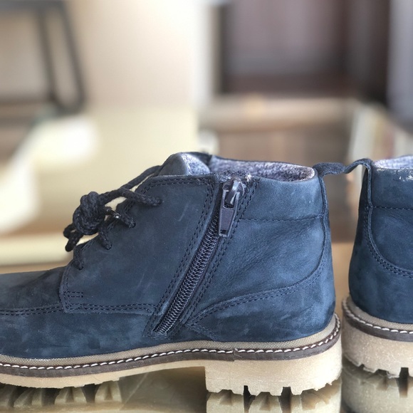 Kids Blue Suede Shoes - Picture 2 of 5